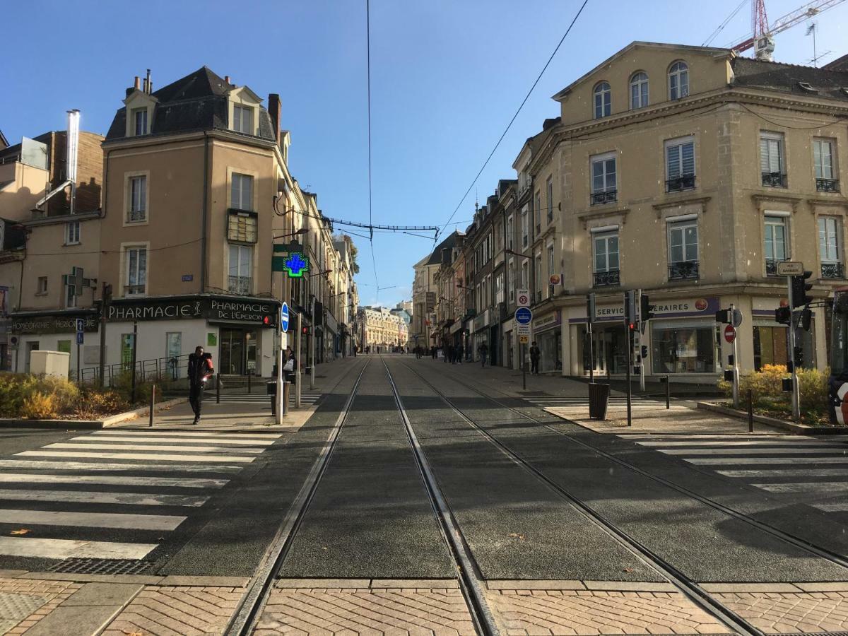 Studio Cocon Ultra Centre Le Mans Exterior photo